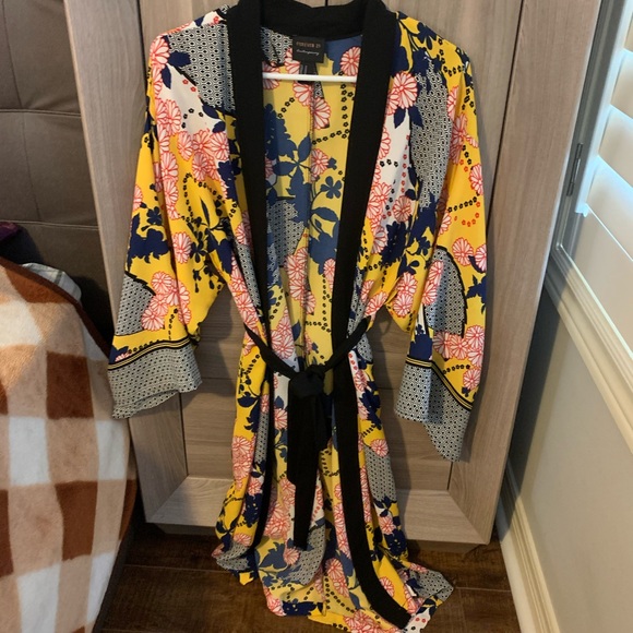 Cardigan - Picture 1 of 2